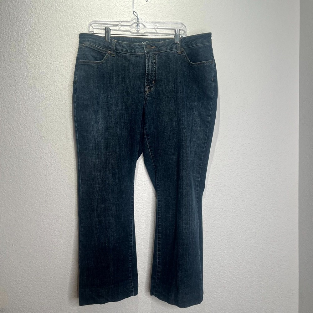 St. John's Bay Jeans Womens 18W Blue Denim Dark Wash Bootcut Leg Streetwear